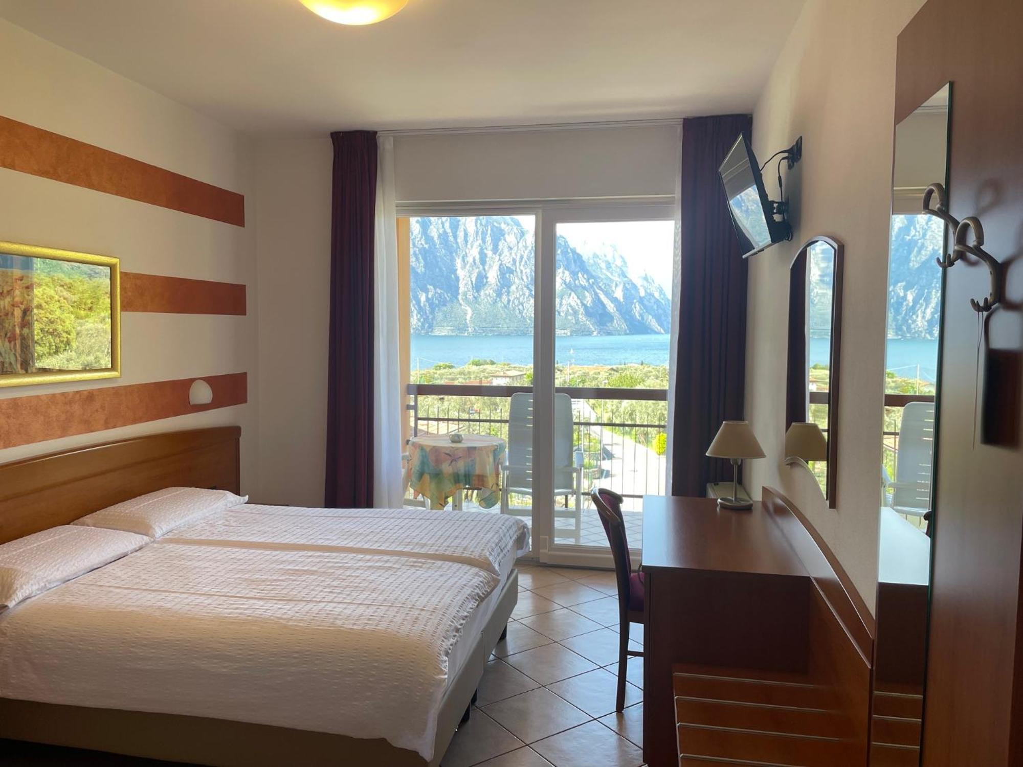Hotel Casa Chincarini Malcesine Eksteriør billede